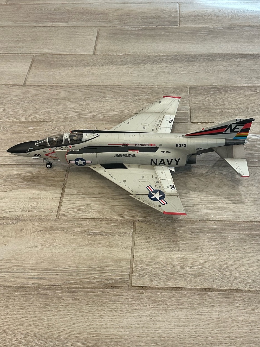 VTG BBI Blue Box Elite Force 1:32 F-4J Phantom II VF-154 Black Knights NE-100